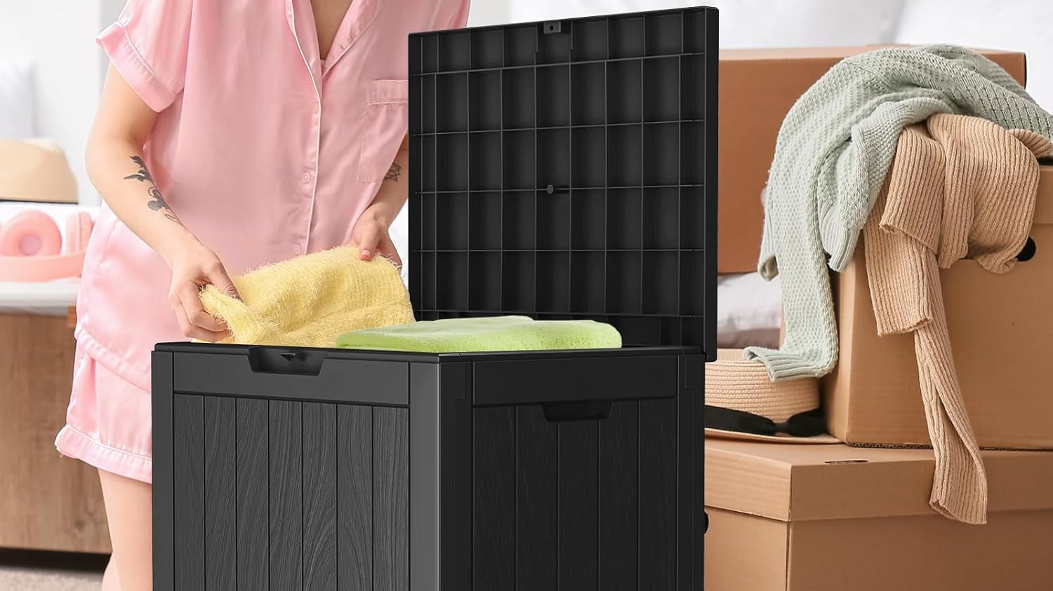 Embrace Cozy Winter Courtyard Retreats with Yardgrace Deck Box